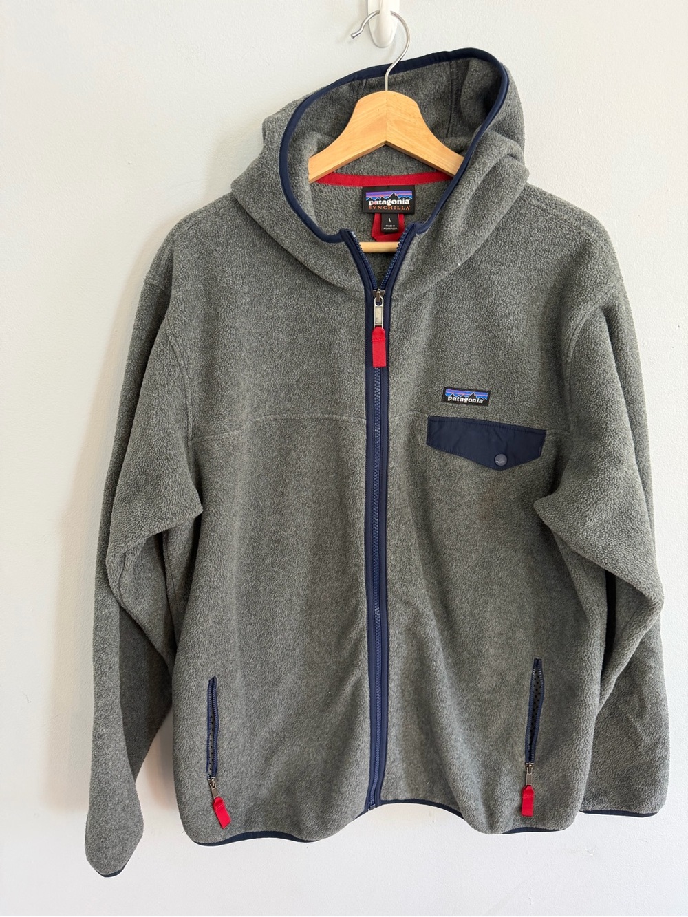 Patagonia Lightweight Synchilla Snap-T Full Zip Hoody Gray Blue Red Size L